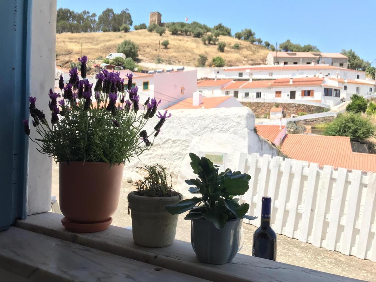 Casa Adentro. Old Town Traditional House * Aljezur