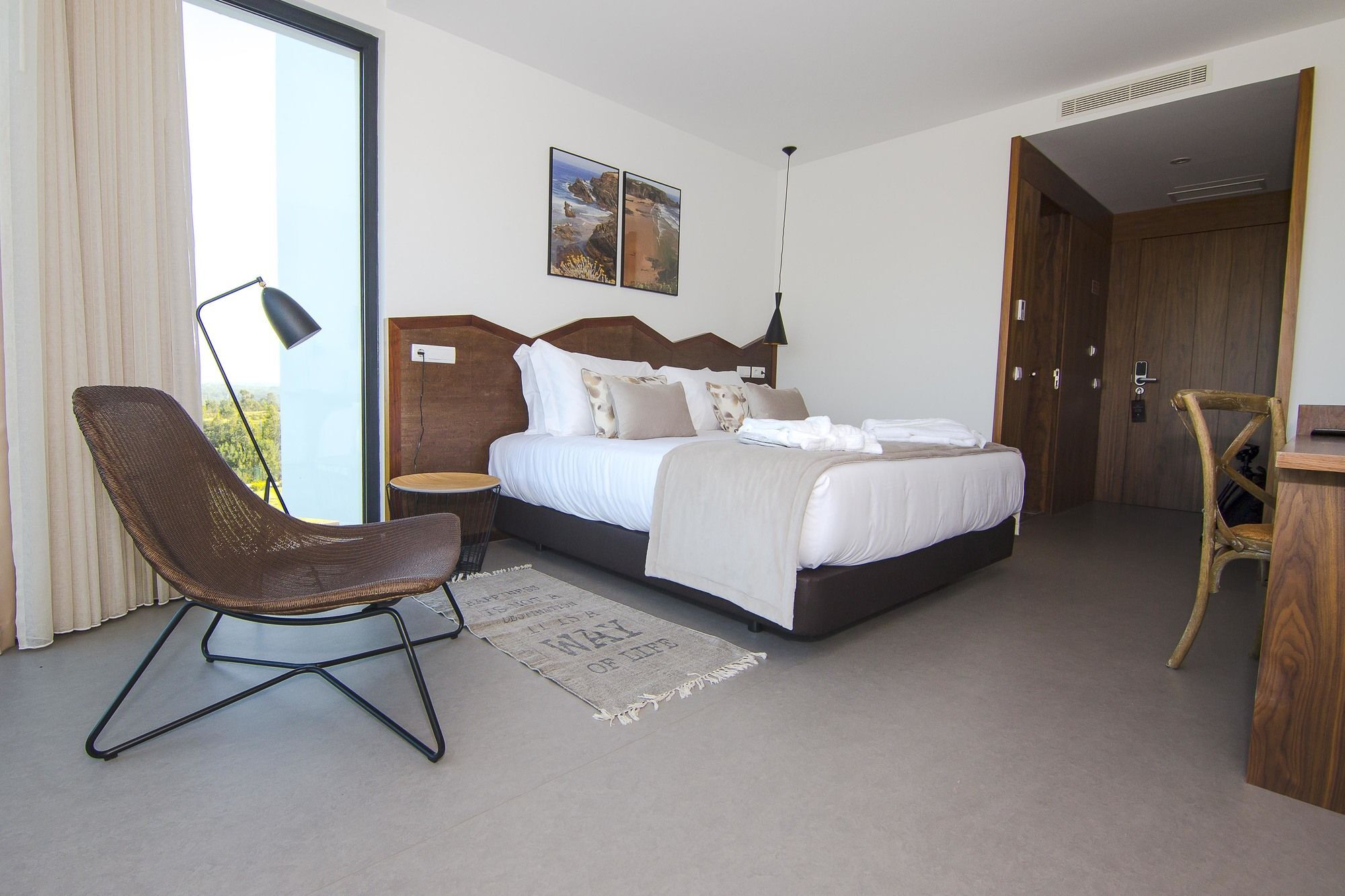 Enigma - Nature & Water Hotel