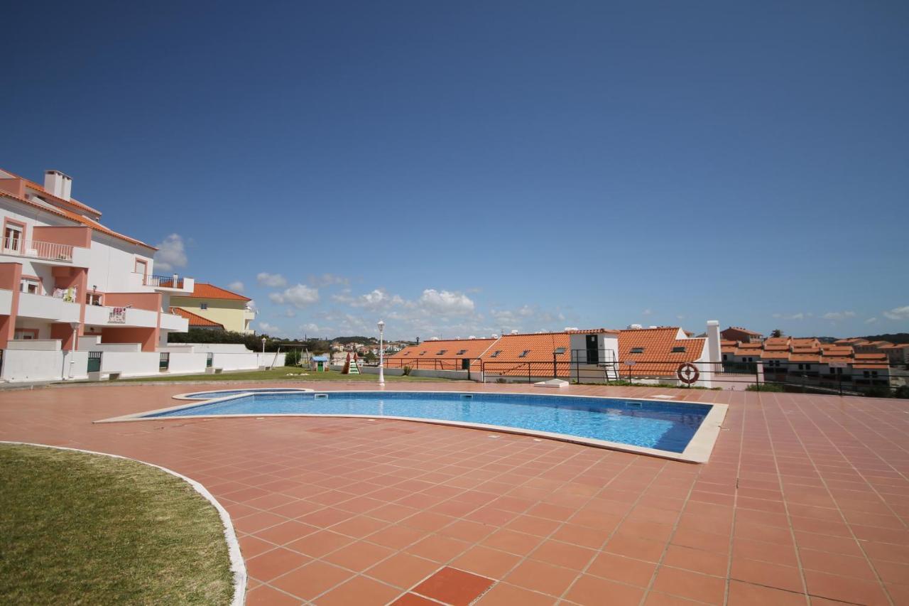 Granny's House By Trip2portugal * Carvoeira