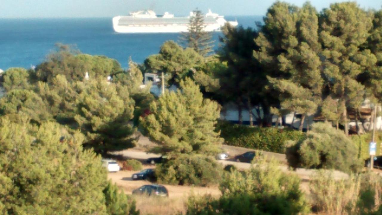 Apartment Vau Sea View, T2 Apartment, Close To Beach,ideal For Families Portimao