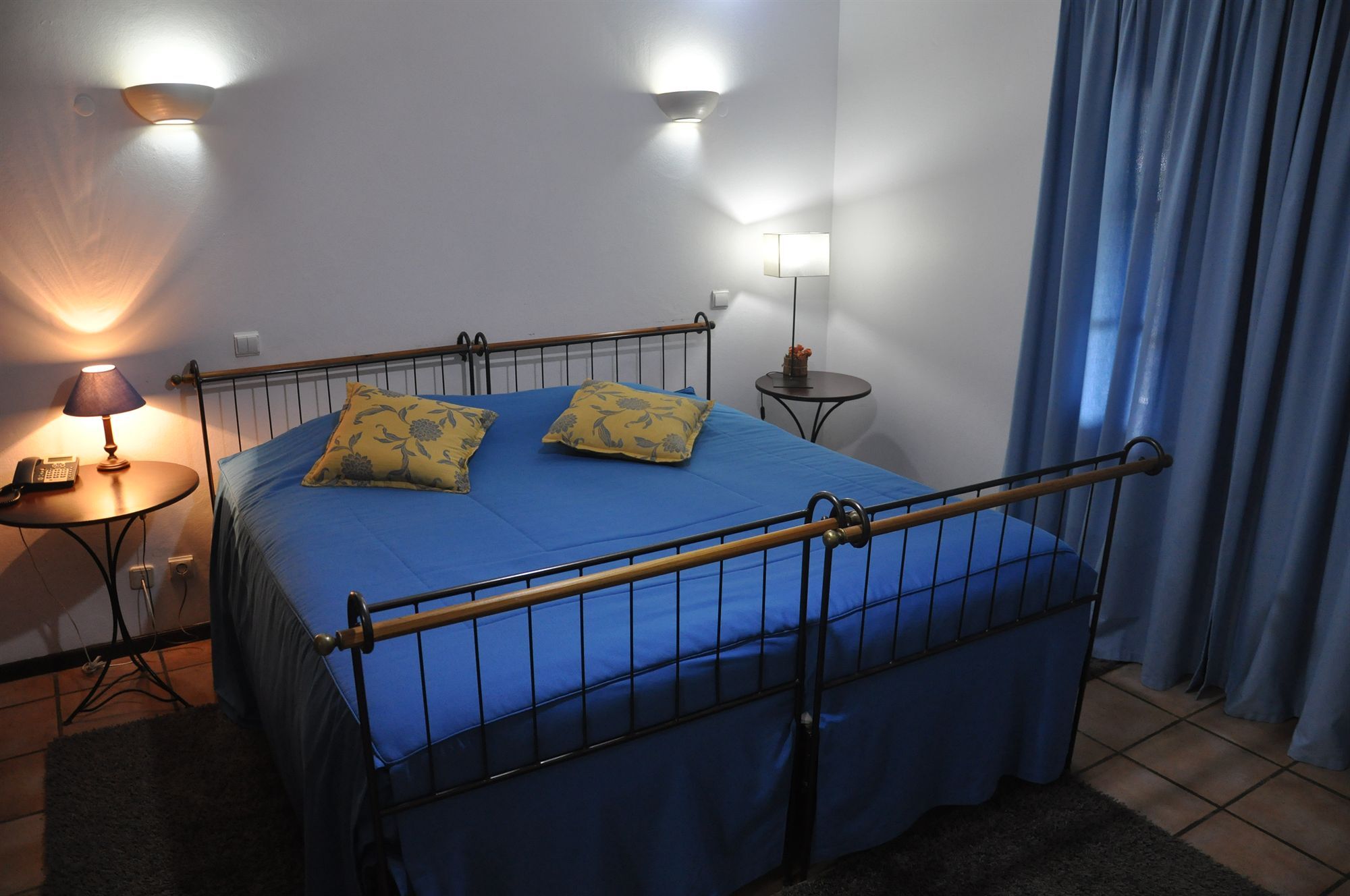 Do Pomar - Self Check-in 4*