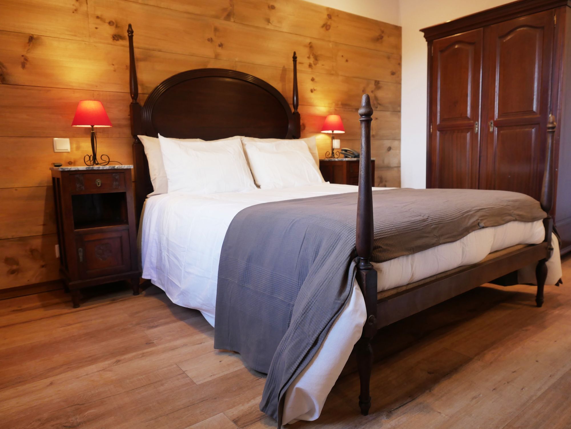 Lusitania Bed & Breakfast 3*