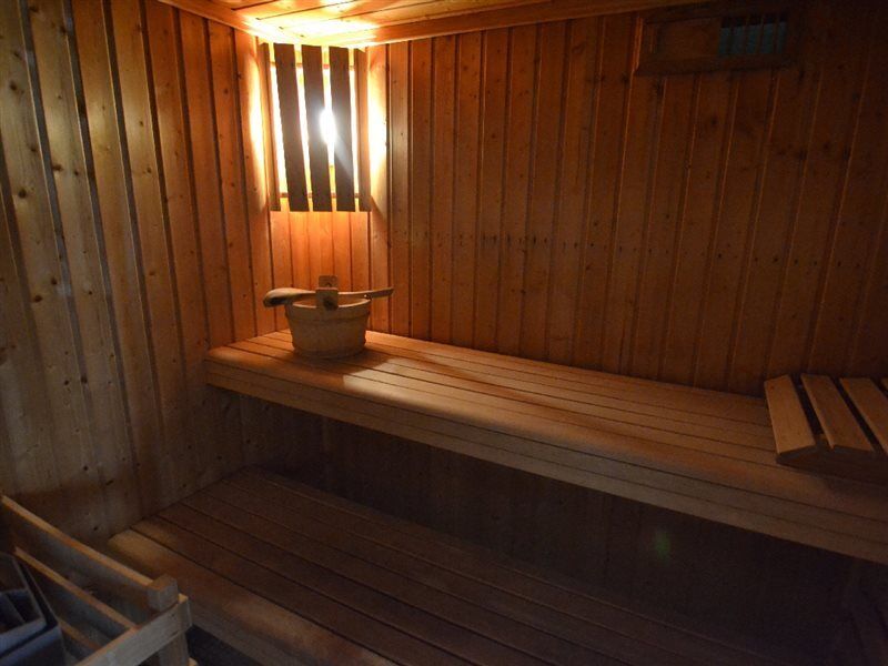Colina Sports 4*