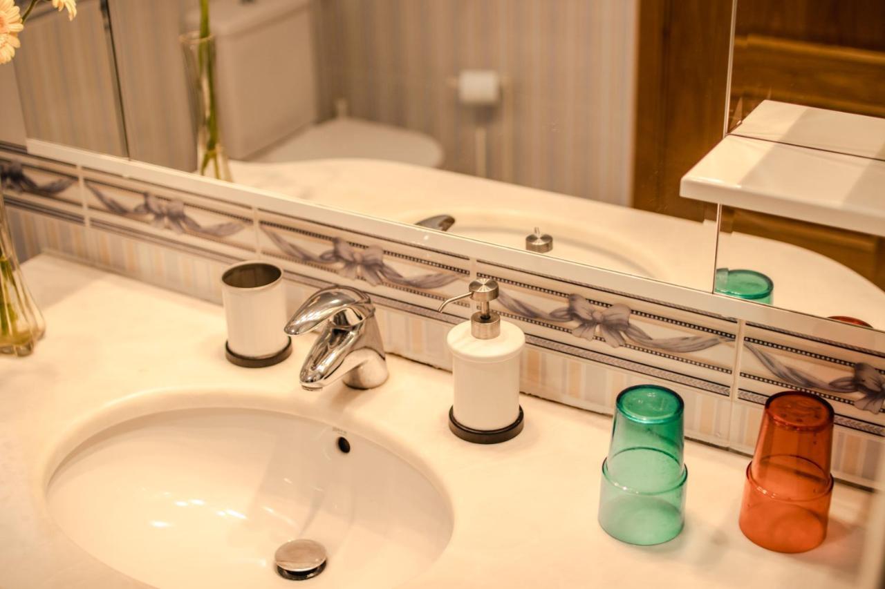 Bed & Breakfast Casa Da Luisa Cascais