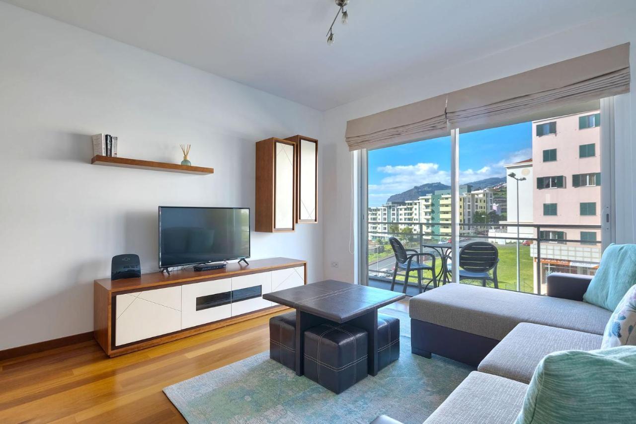Apartamento Blue Sky With Pool By Hr Madeira Funchal (Madeira)