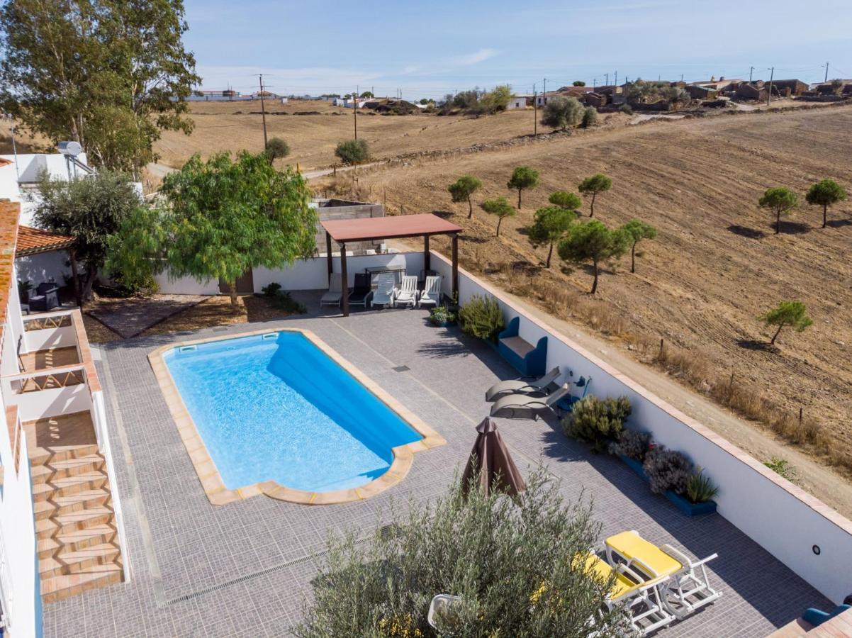 Country house Monte Da Eirinha *