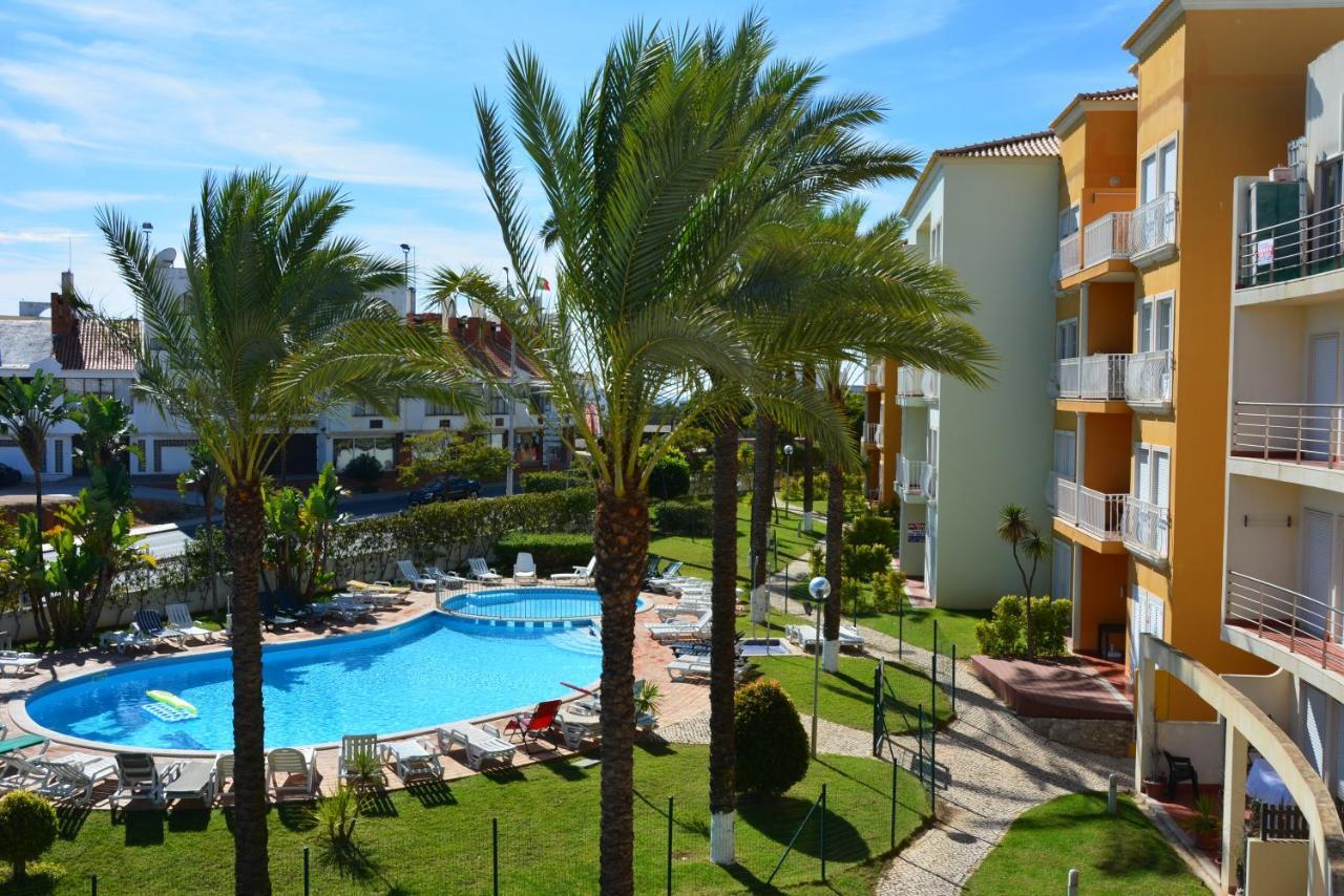 Balcony View Apartment *
