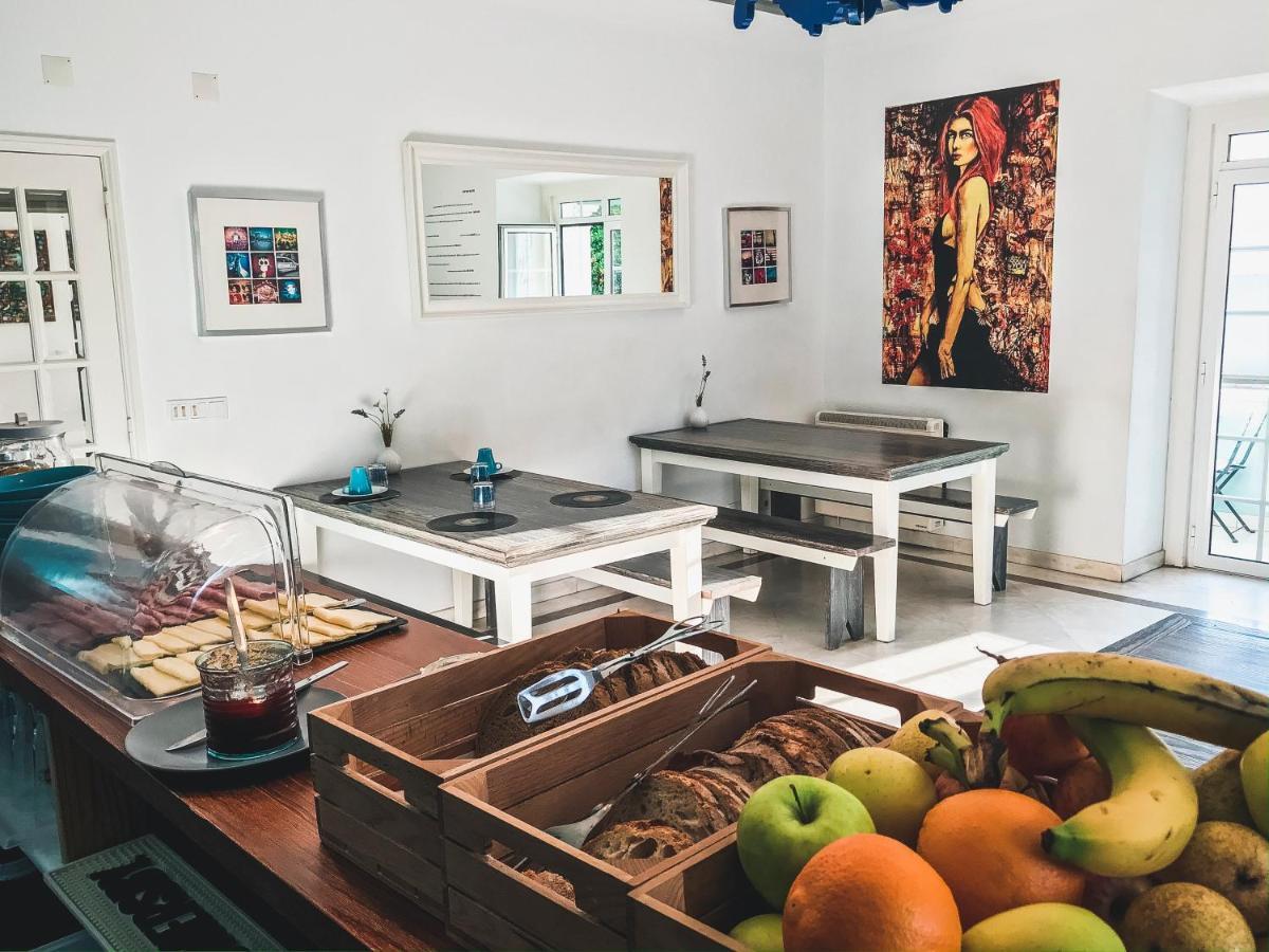 Blue Boutique & Suites Hostel