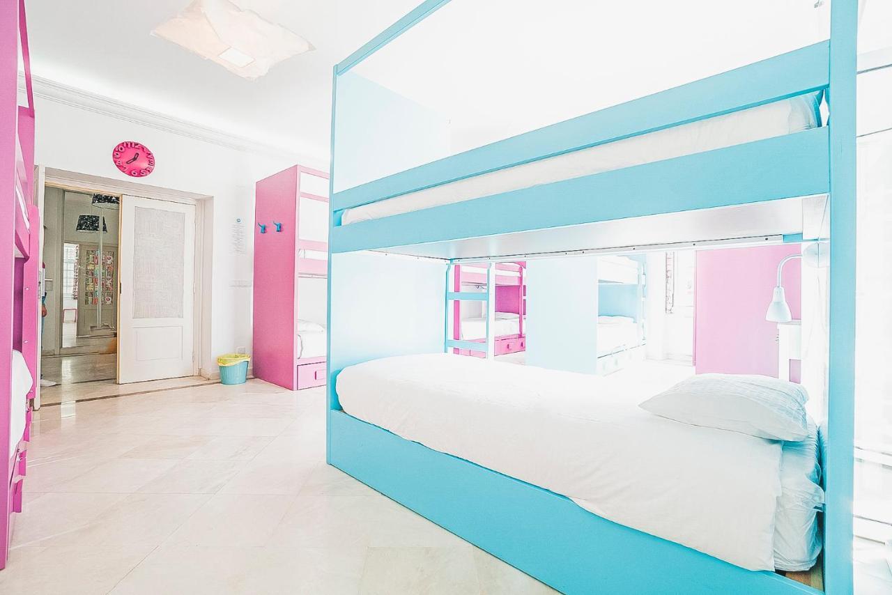 Hostel Blue Boutique & Suites *