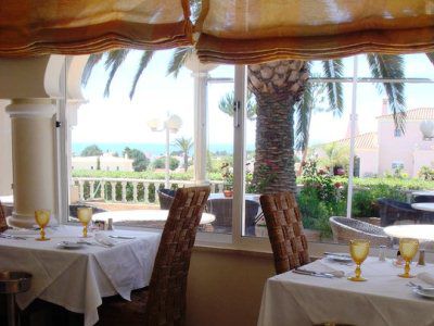 Hotel Vila Domilu 4*