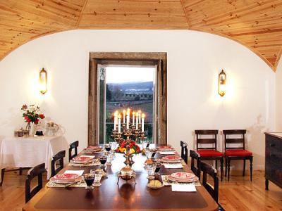Guest house Casa De Vilarinho De S. Romao 3*