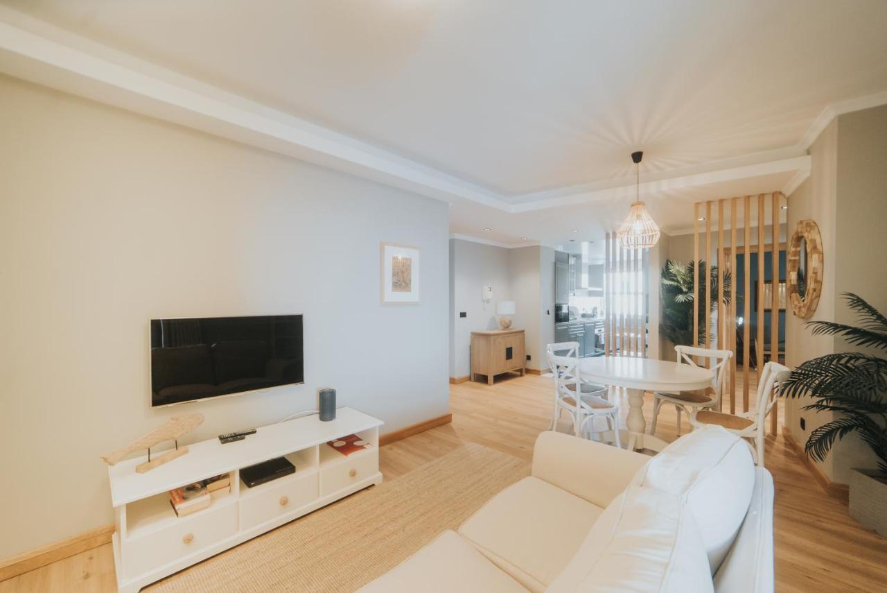 Cliff By Madeira Apartment *