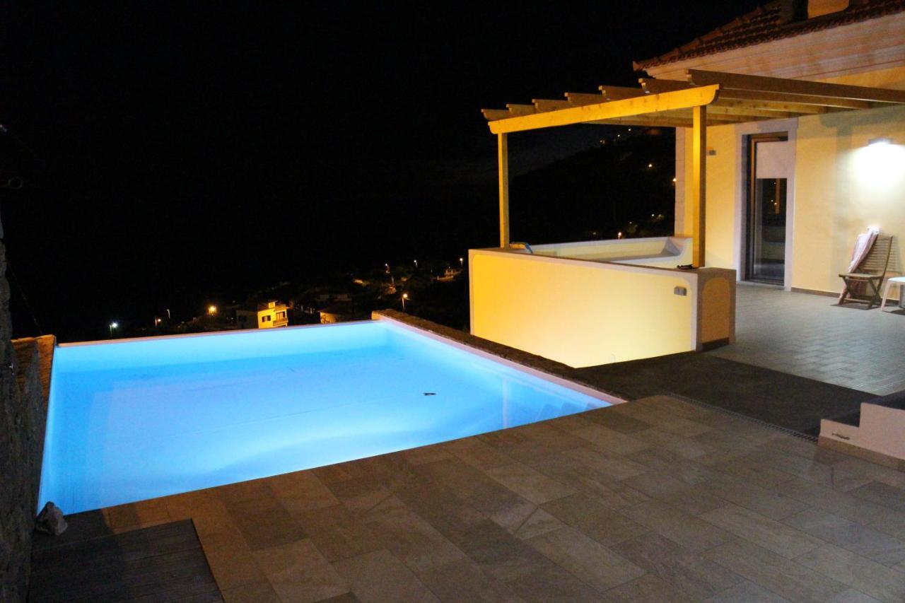 Escola Da Bica Holiday home *