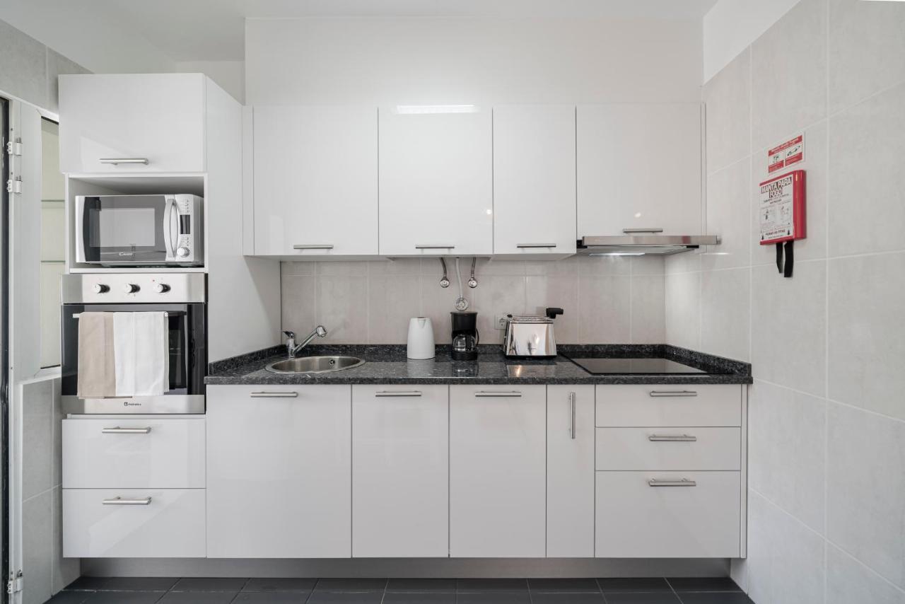Alegria I By An Island Apartment *