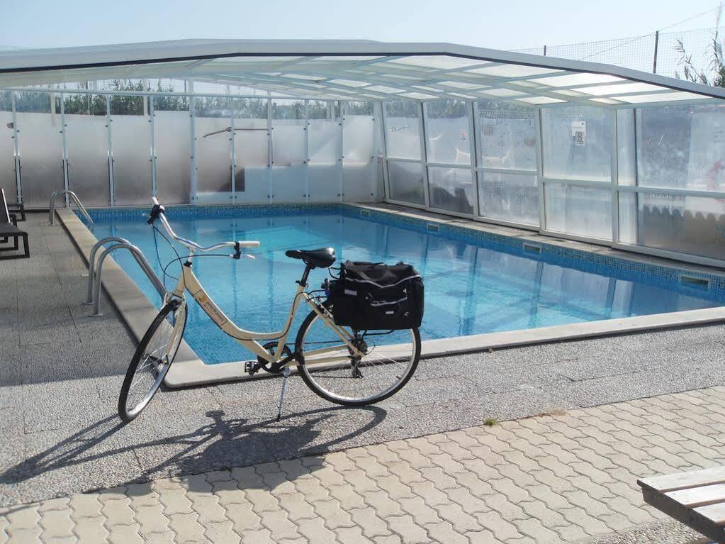 Penichepraia - Bungalows, Campers & 3* Peniche