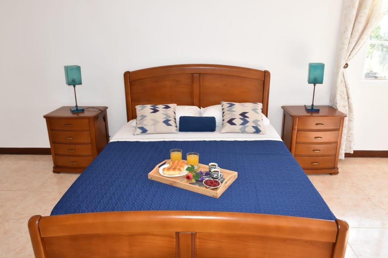Pousada Mansion Almond - Sea, Sun And A Charming Refuge! Paul do Mar (Madeira)