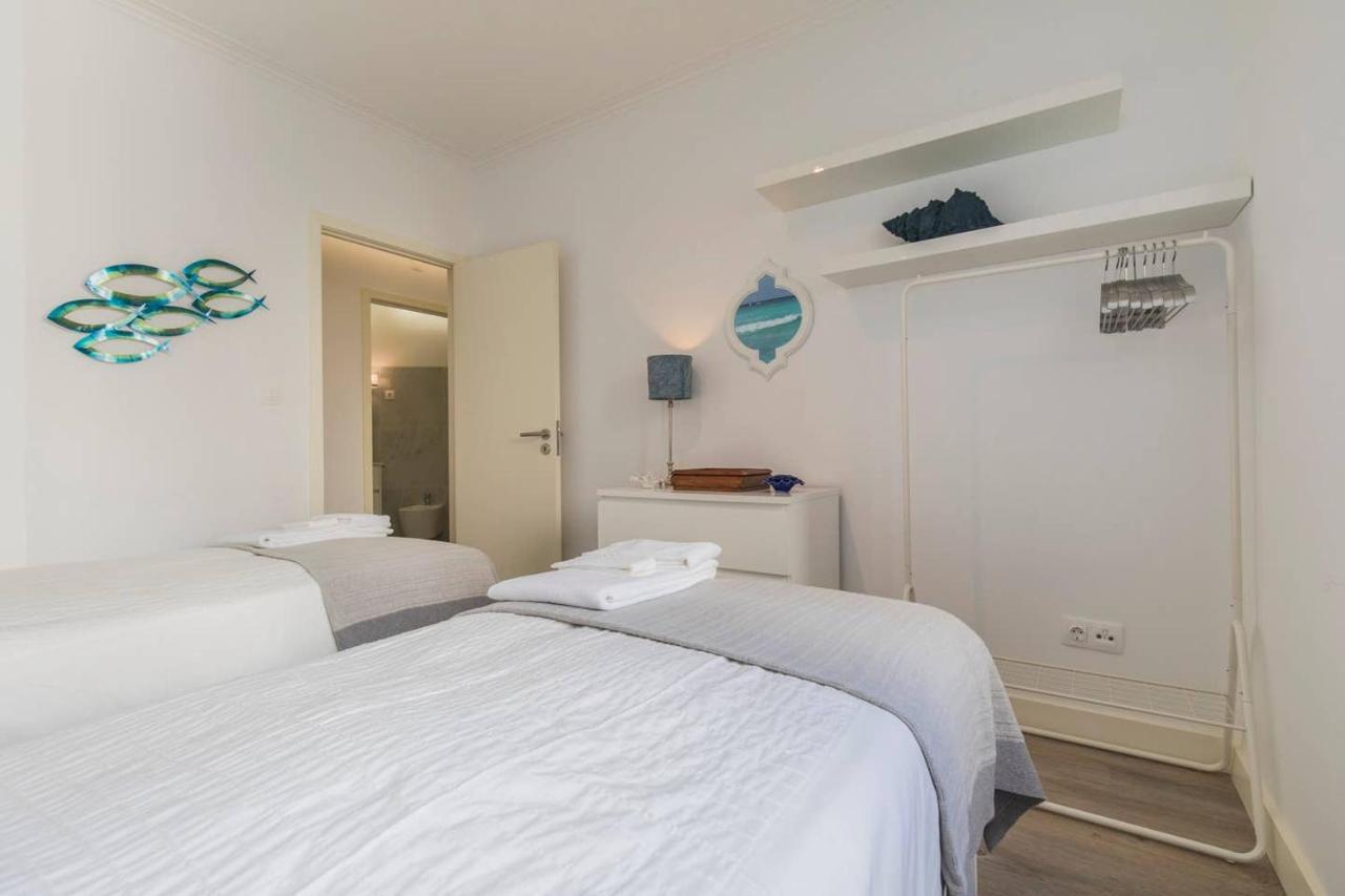 Cozy Seaview Apartment
