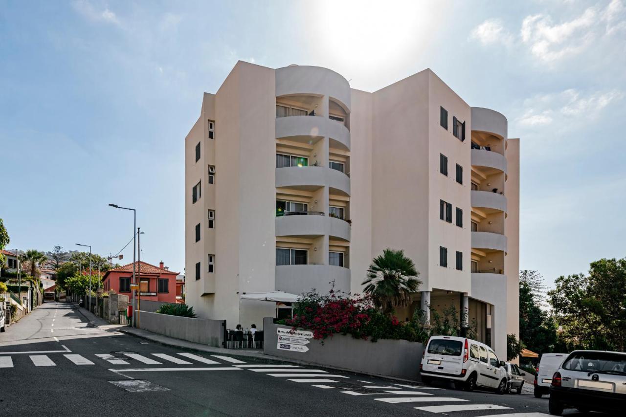 Alegria I By An Island Funchal (Madeira)