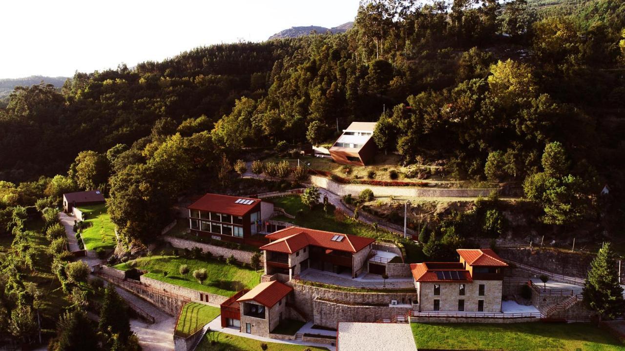 Agrinho & Geres Hotel 4*