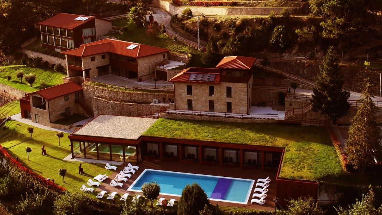 Agrinho & Geres Hotel 4*