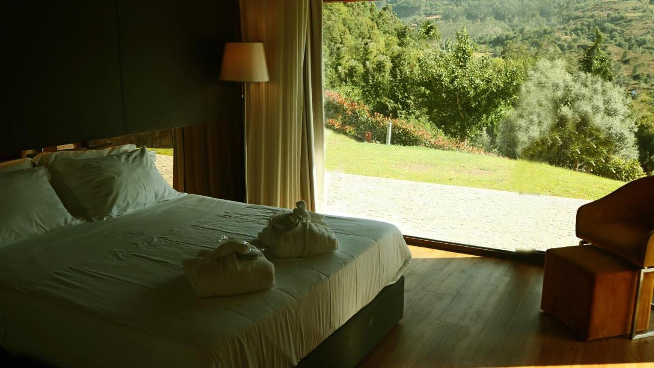 Agrinho & Geres Hotel