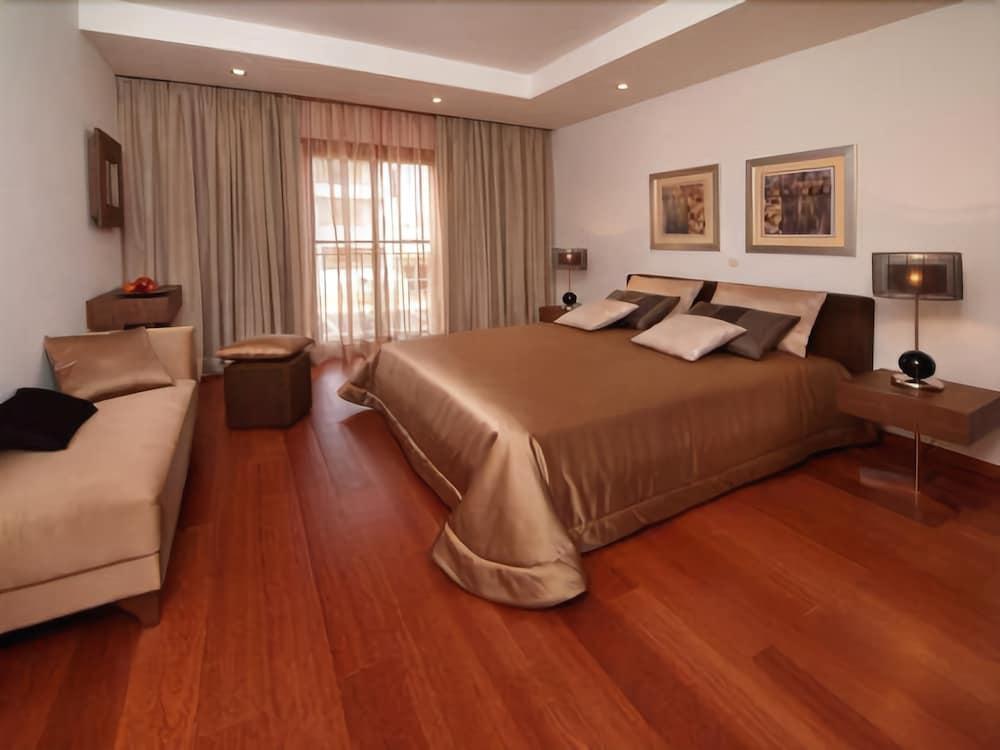 Baia Da Apartahotel Luz