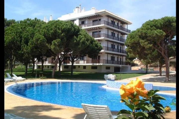 Apartment Praia Da Falesia Albufeira