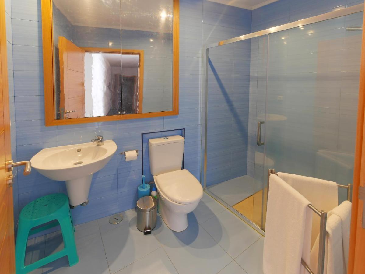 Faial Marina Aparthotel *