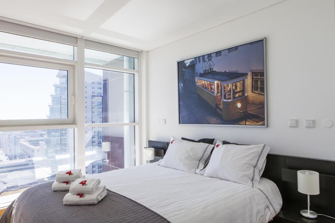 Rent4rest Parque Nacoes 17th Floor River View Lisboa