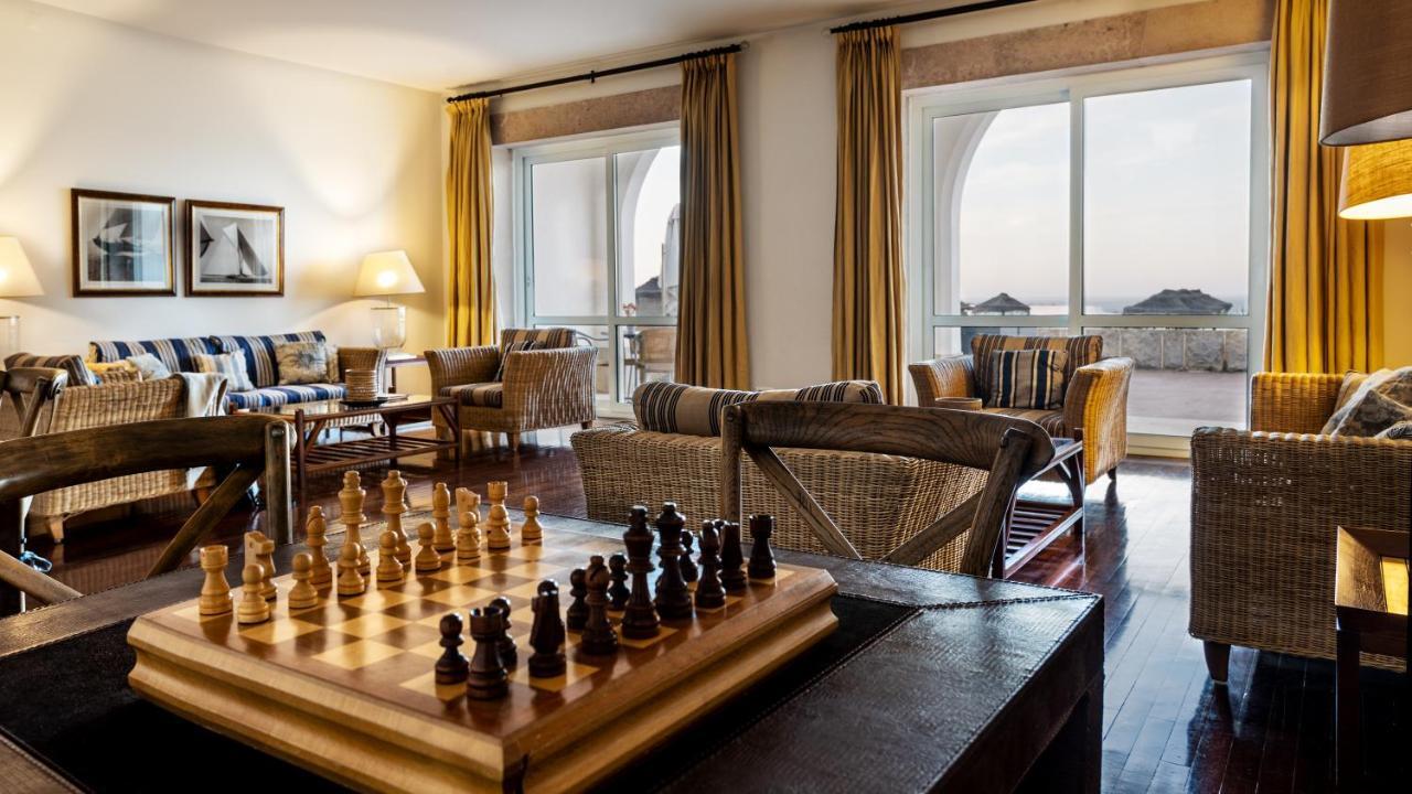 Hotel De 4*
