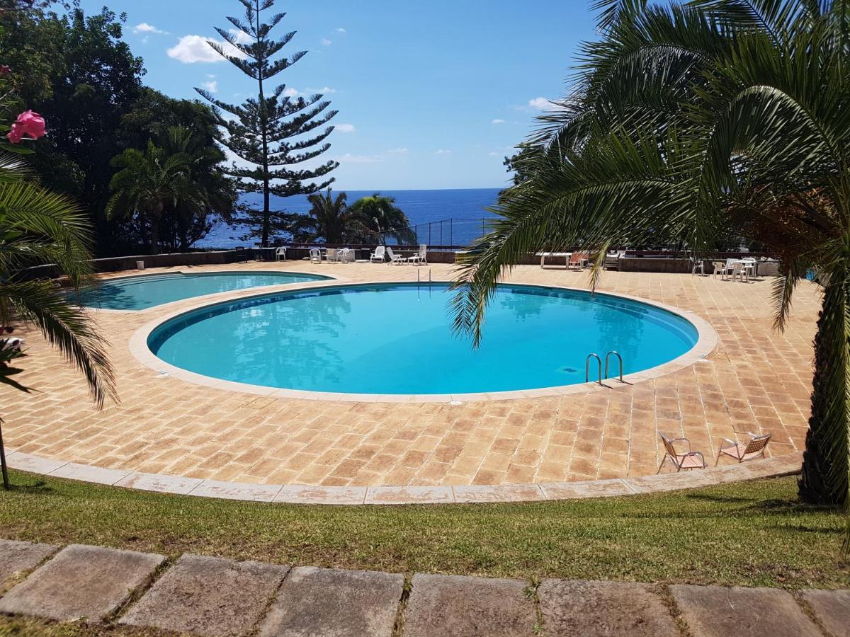 Listen The Sound Of The Sea - The Sunset Of Your Dreams Apartment