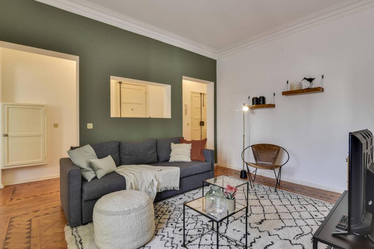 Apartment Pascoal - 80239al Lisbon