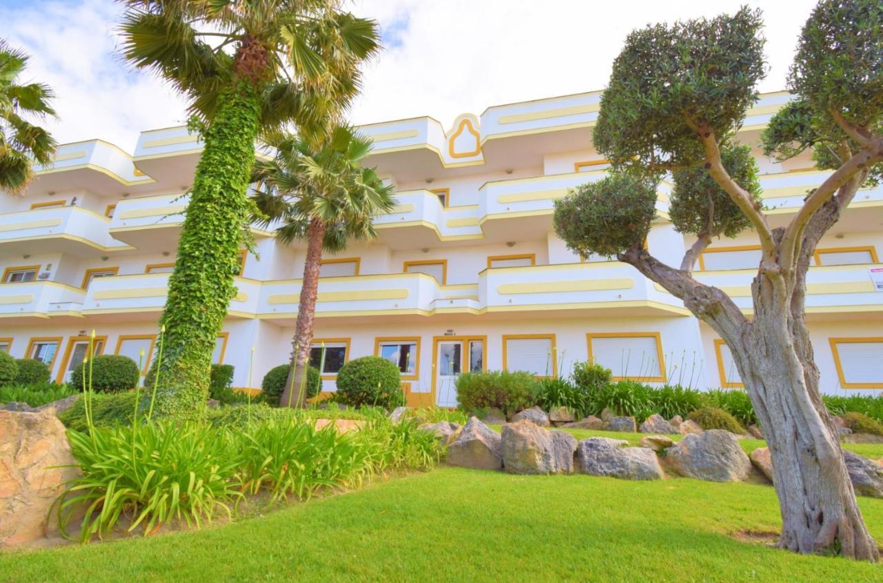 Private Large Terrace Facing The Swimming Pool * Guia (Faro)