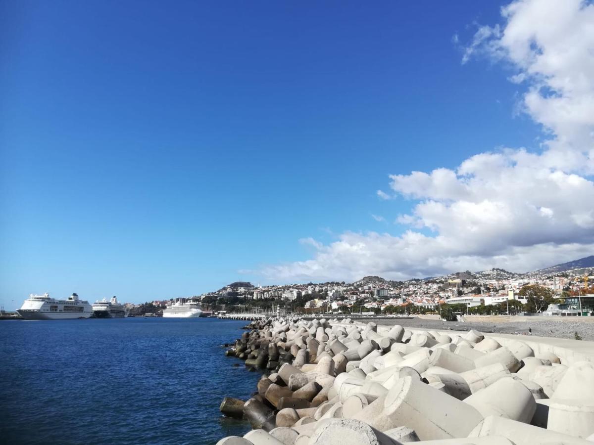 Luxury View Funchal Apartamento *