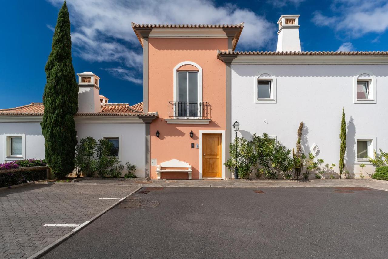 Luxury Two Bedroom Palheiro Village By Hr Madeira *