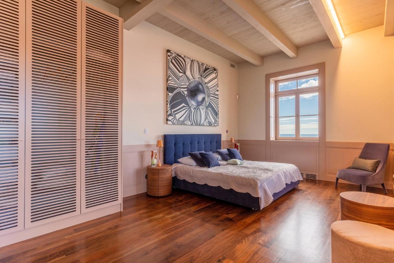 Villa Luxury Barreirinha House Old Town By Hr Madeira *