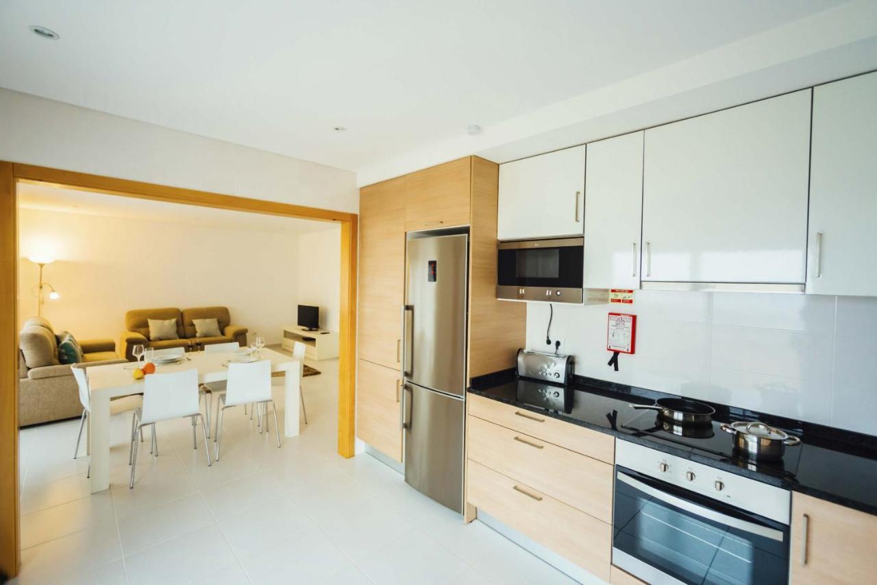 Apartamento Muralha - By Sch *
