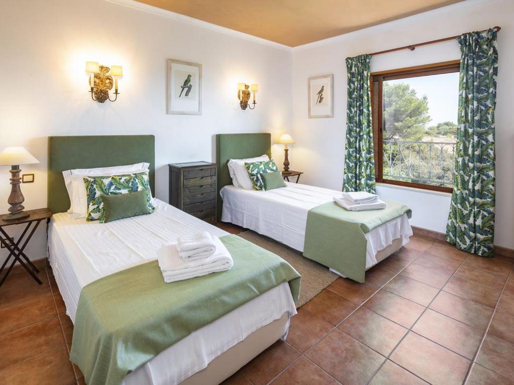 Stunning Oceanview Algarve Villa 9 Bedrooms Villa Quinta Marinha Amazing Location Overlooking Sea Huge Pool Benagil * Lagoa (Algarve)