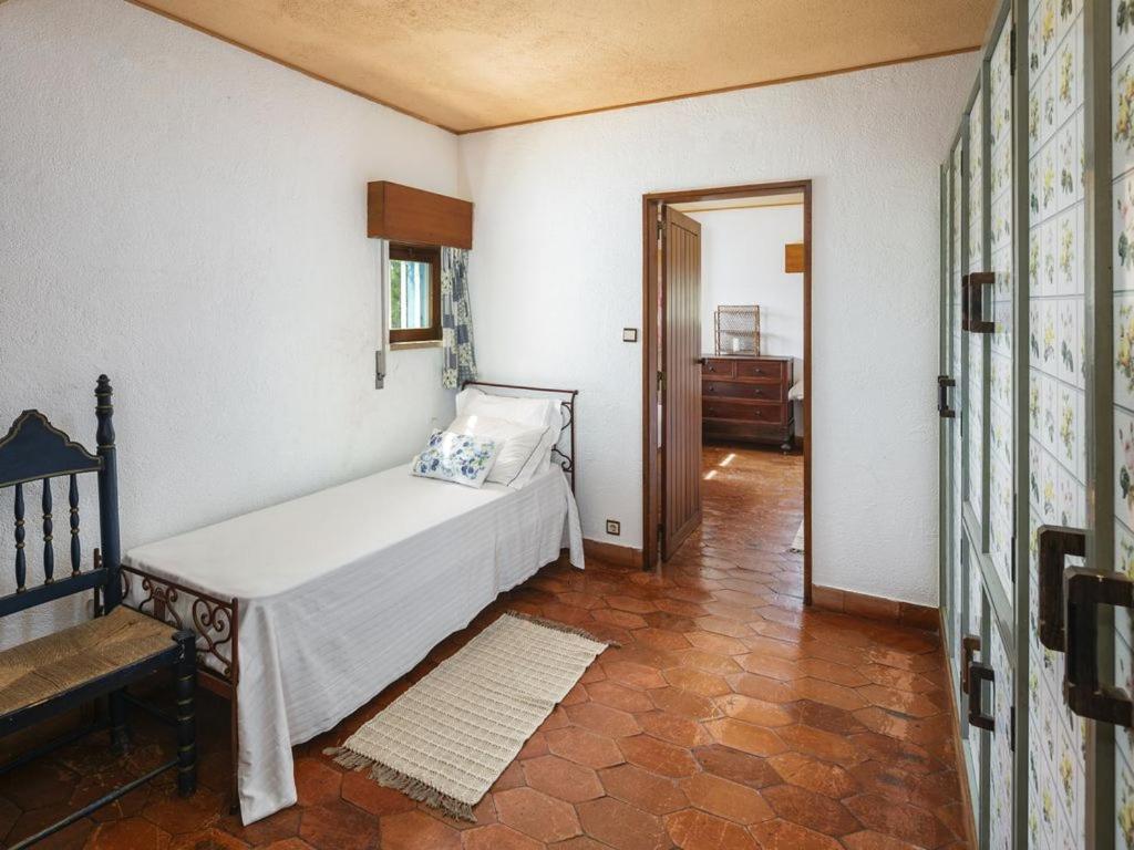 Stunning Oceanview Algarve Villa 9 Bedrooms Villa Quinta Marinha Amazing Location Overlooking Sea Huge Pool Benagil *