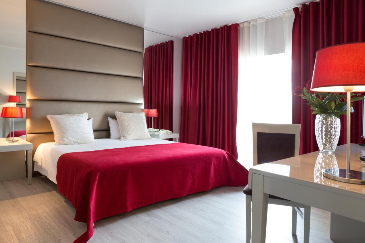 De Plaza & Hotel 4*