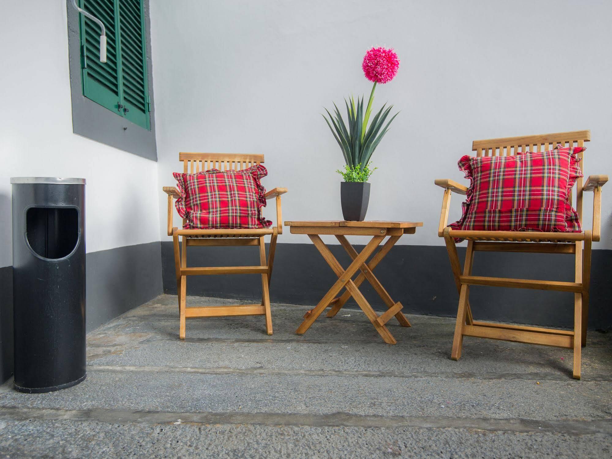 Comercial Boutique Guest House 2* Ponta Delgada - Açores