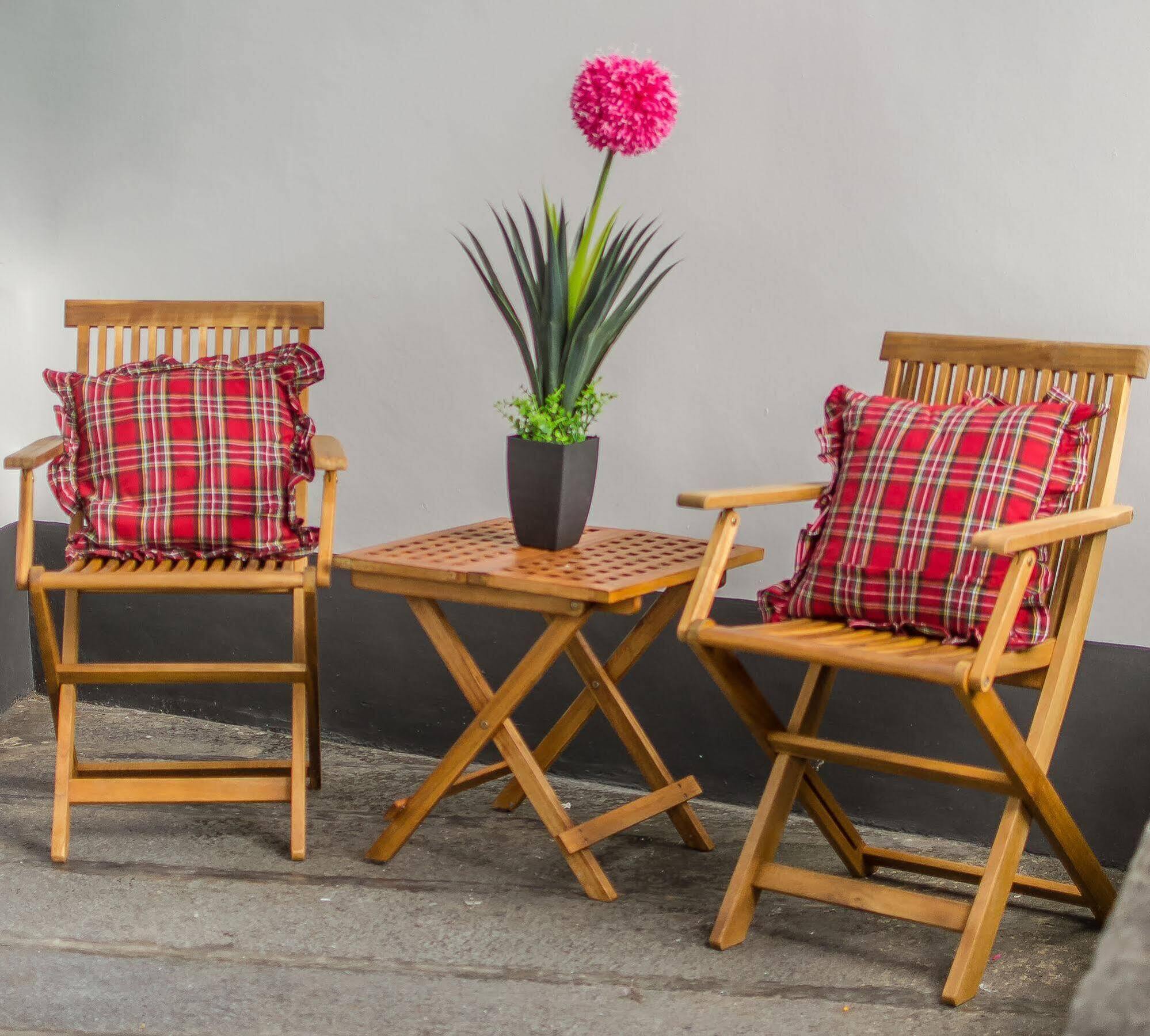 Guest house Comercial Boutique Guest House 2*