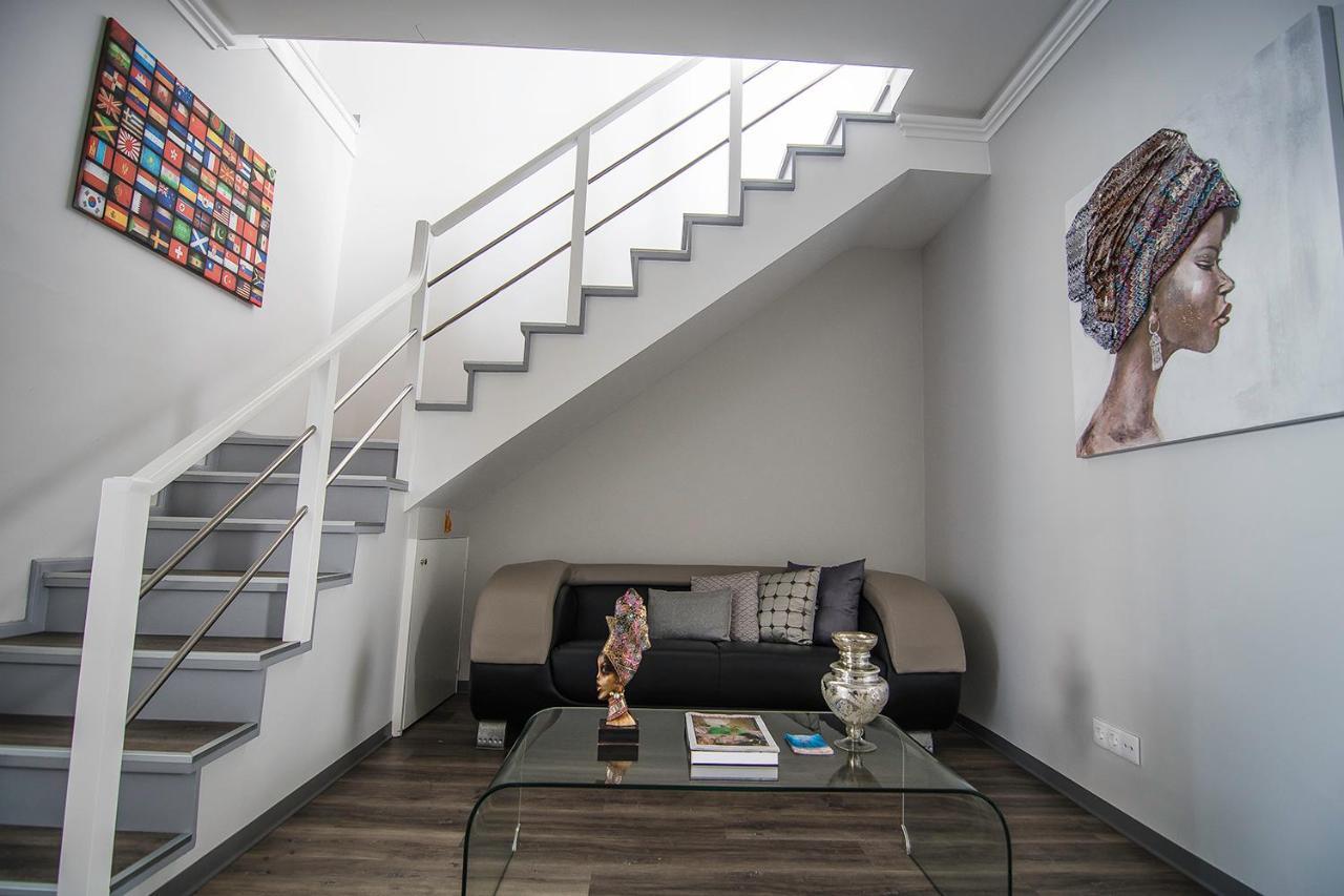 Guest house Casa De Isaias 2*