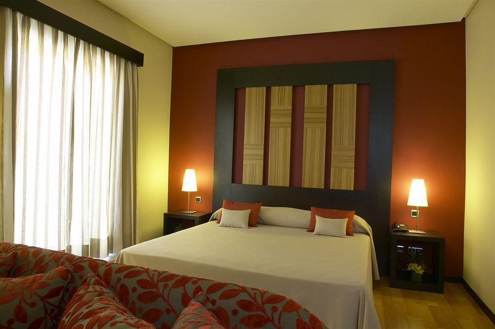 Hotel Lisboa 4*