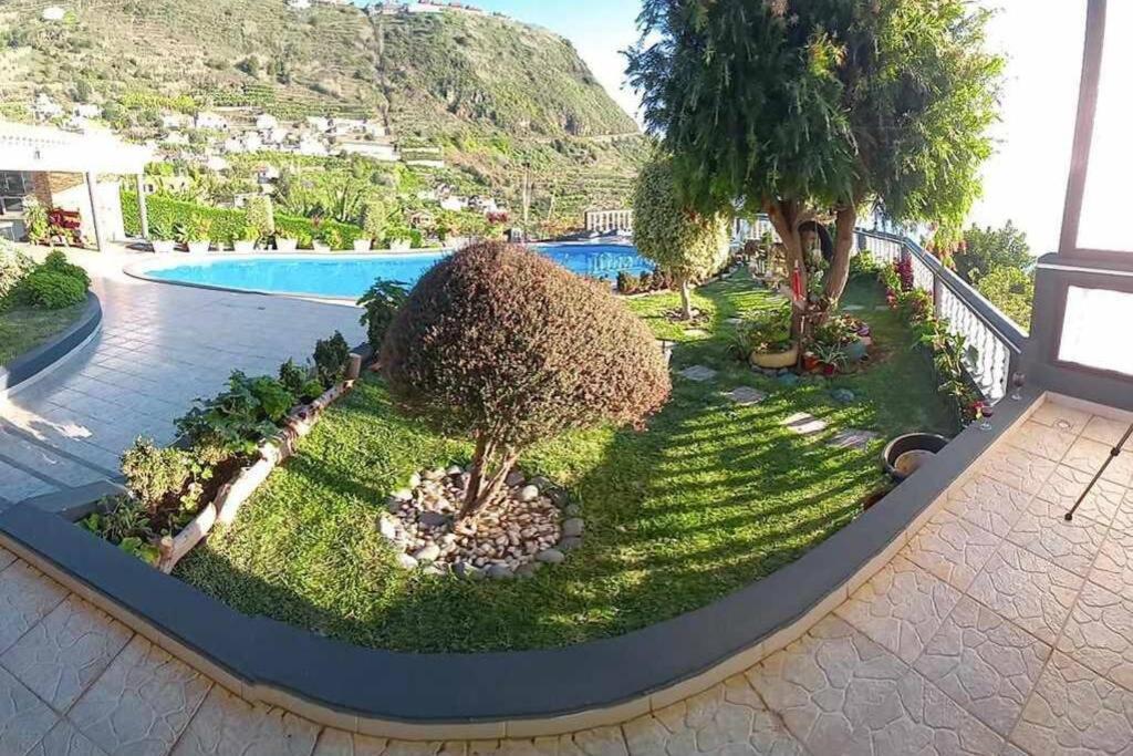 Arcos Grands With Enormous And Private Pool. Apartment Arco da Calheta (Madeira)
