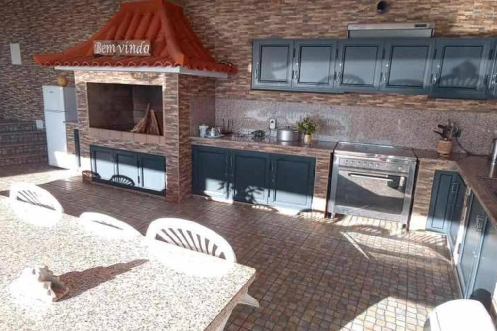 Arcos Grands With Enormous And Private Pool.