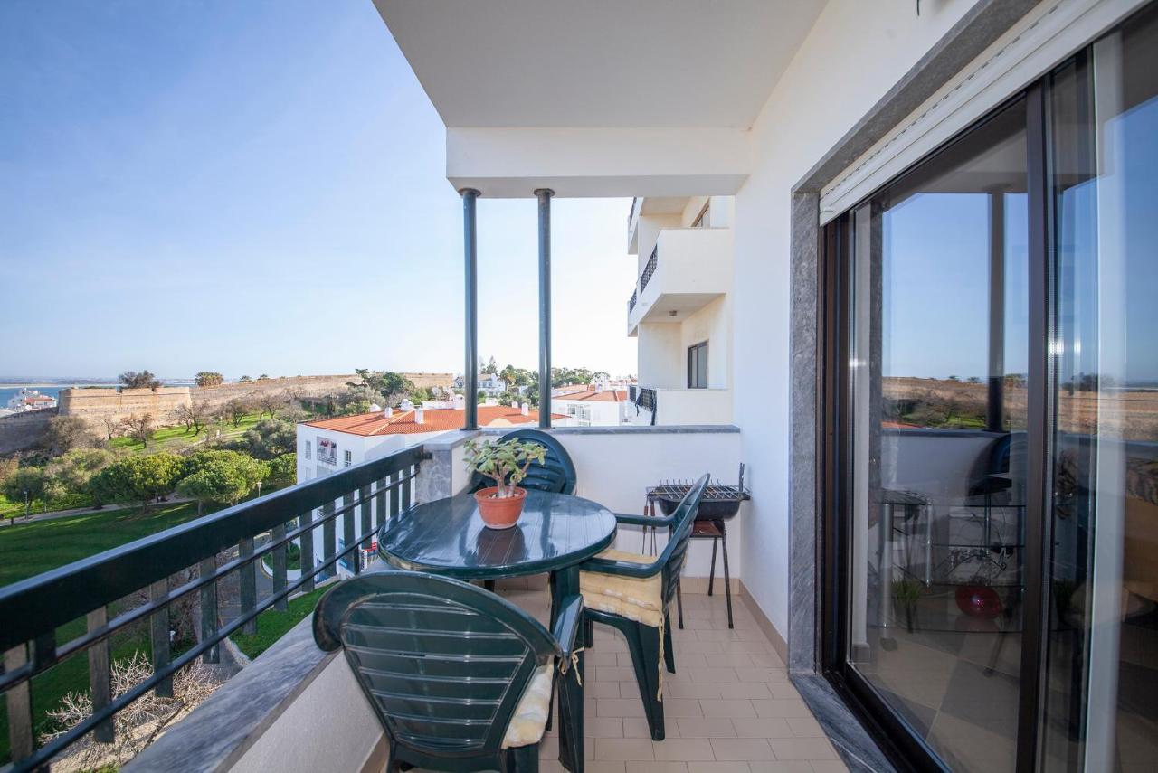 B17 - The Stunning Seaview Apartment
