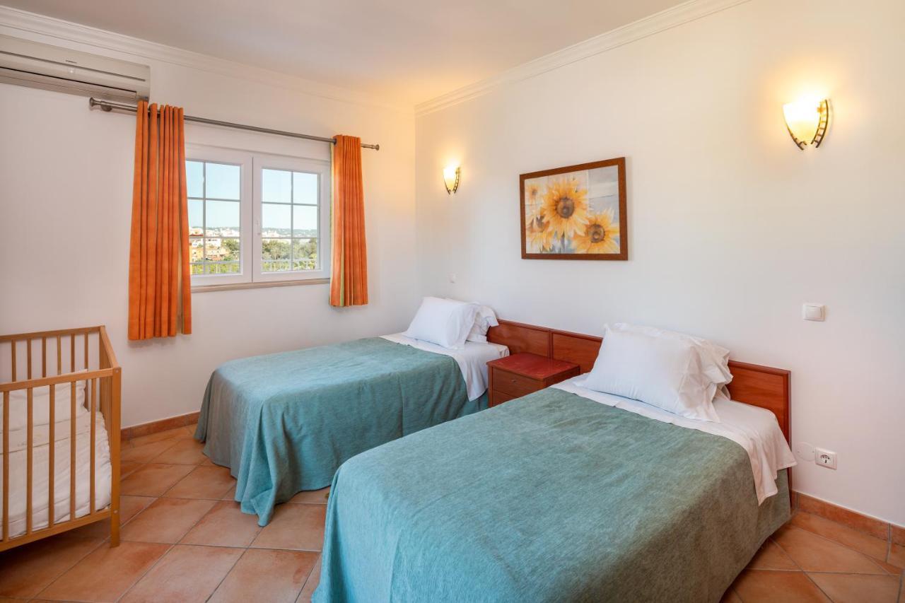 Gr 2 X Private Villas Private Pools - Up To 20 Guests Villa *