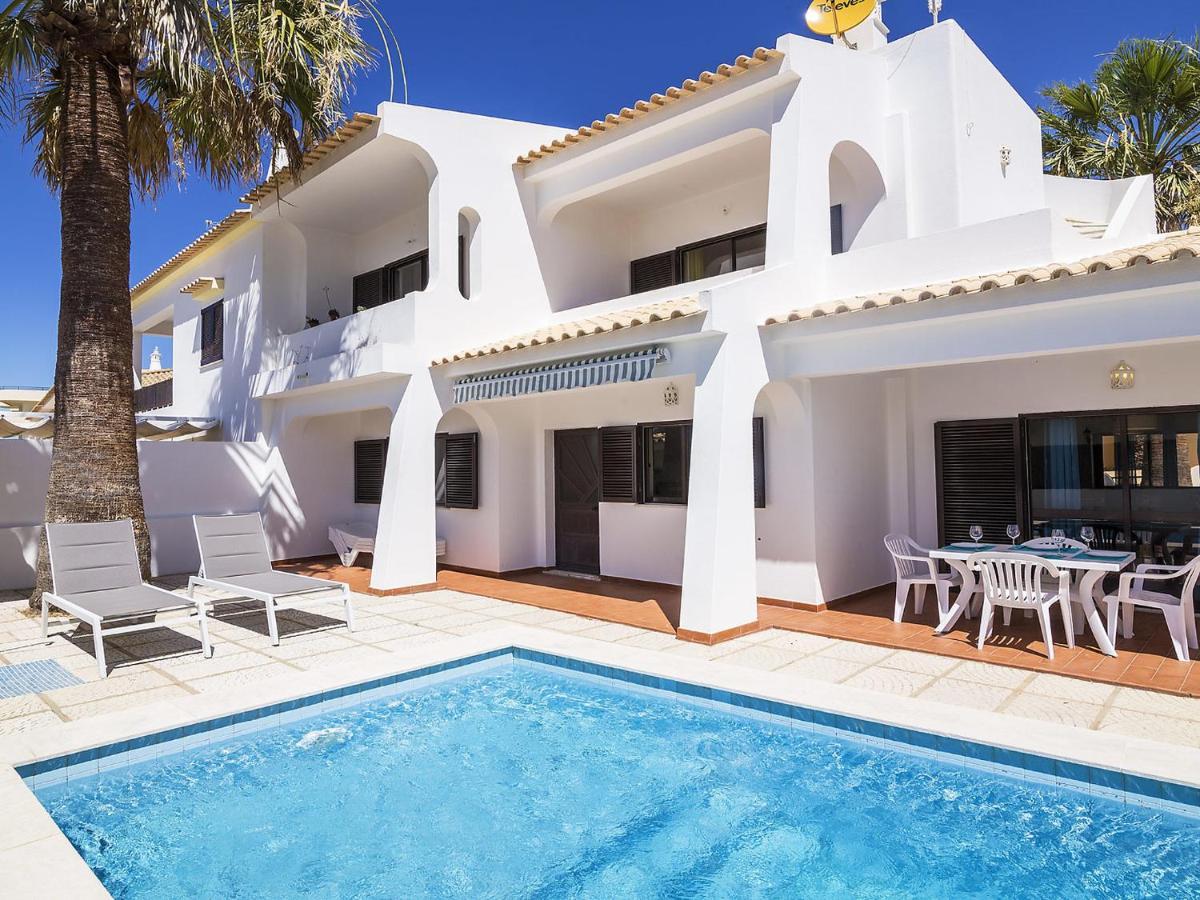 Villa Gale 600m From The By Interhome *