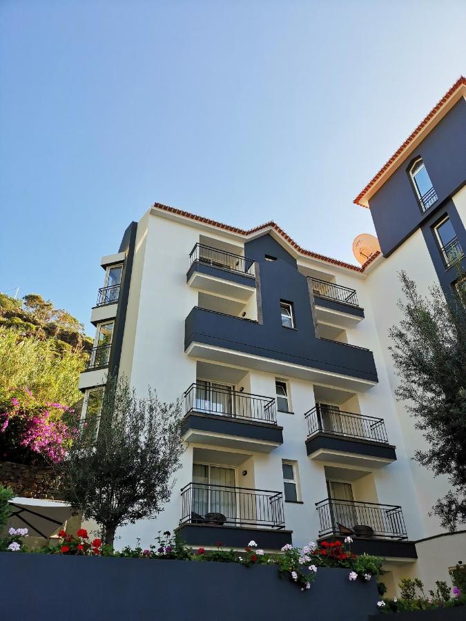 Santa Cruz Village Hotel Hotel 4*